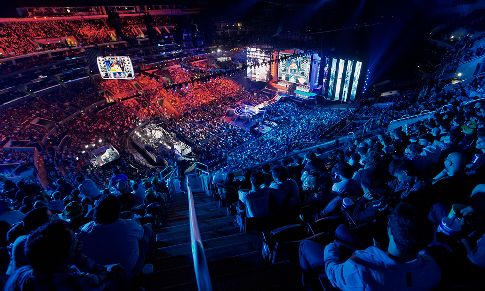 FNC宣布AD将缺席小组赛，替补首战将面对HLE