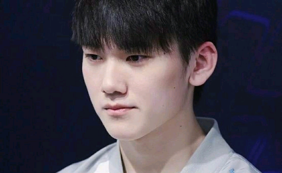 翼绕