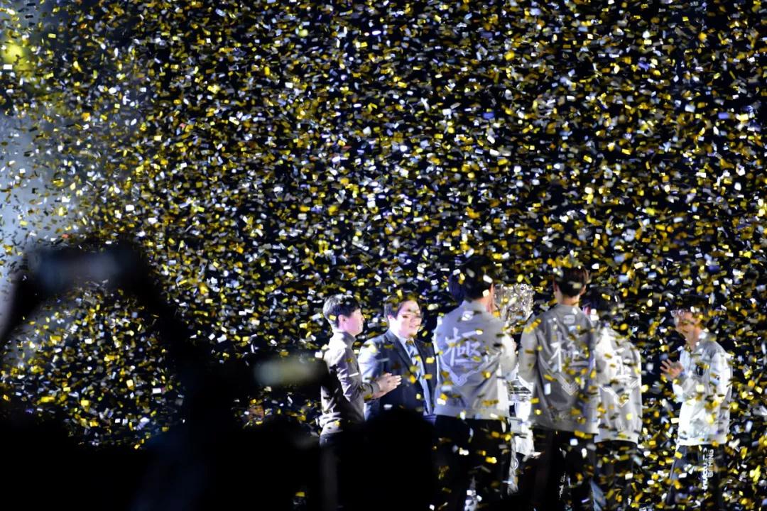 LPL季后赛：EDG以1：3负于WBG，止步季后赛第二轮！